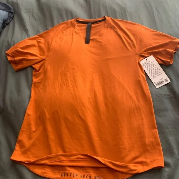 Lululemon License to Train Short Sleeve Orange Shirt Exercise Train - Picture 5 of 6